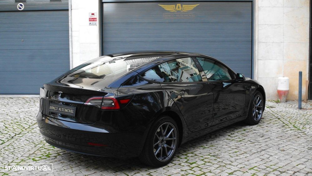 Tesla Model 3 Long Range Tração Traseira - 15
