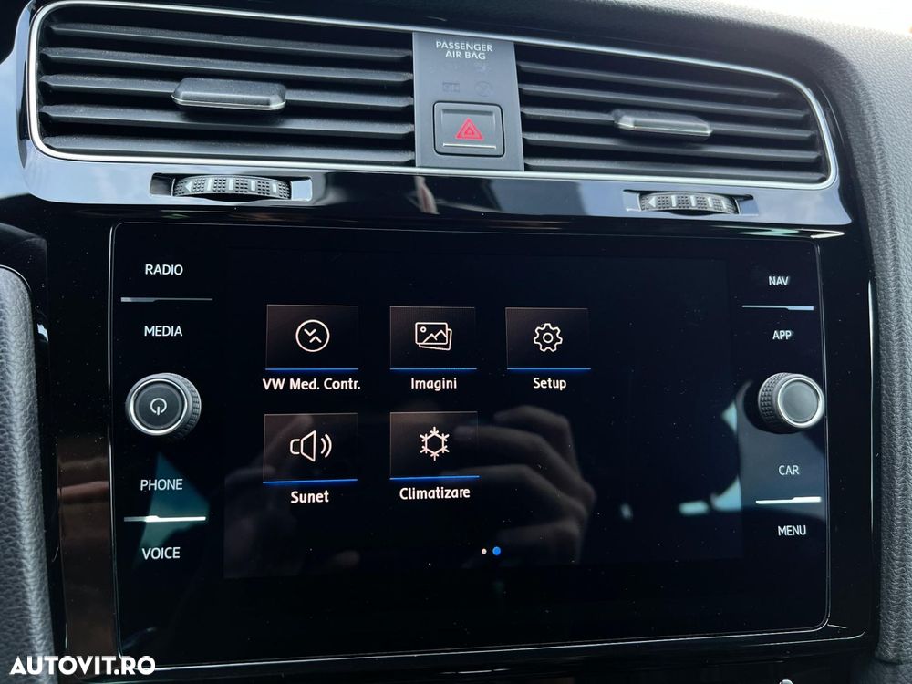 VOLKSWAGEN Golf 2018 — imagine 19