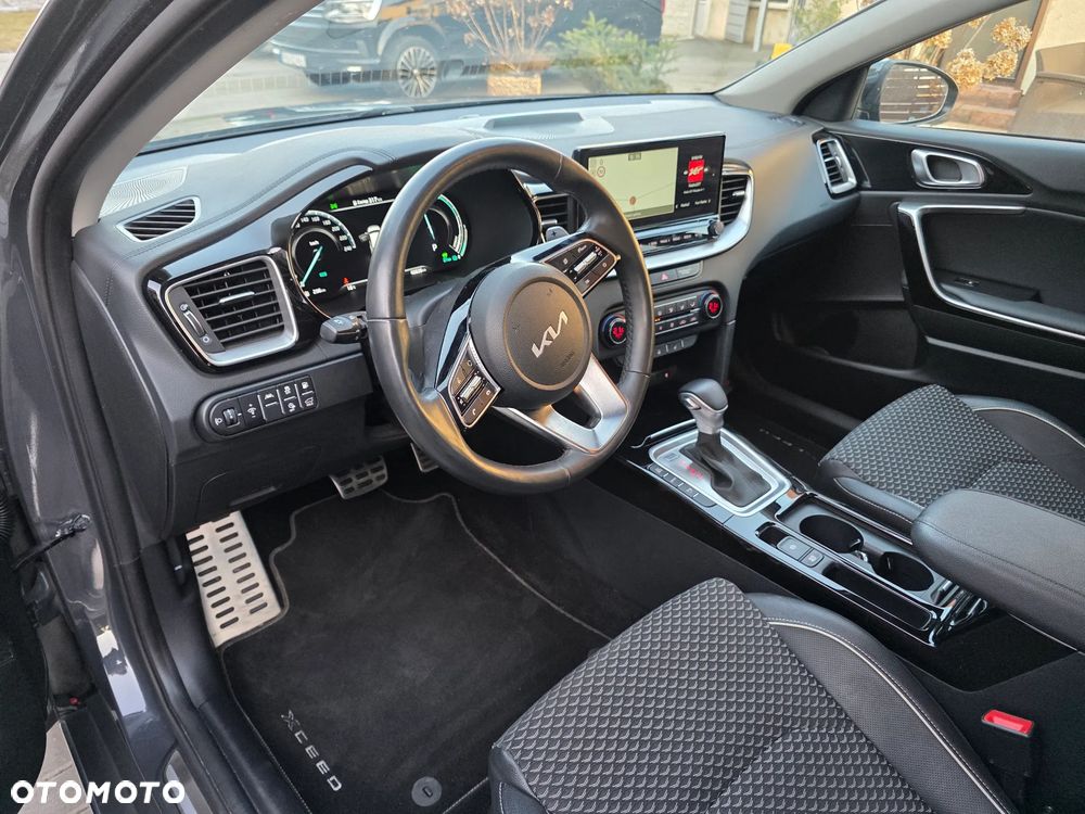 Kia XCeed 1.6 GDI PHEV L Business Line DCT - 7
