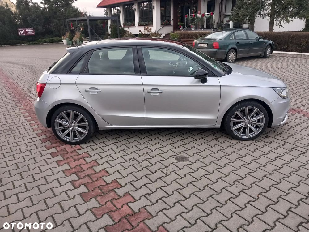 Audi A1 Sportback 1.6 TDI Attraction - 10