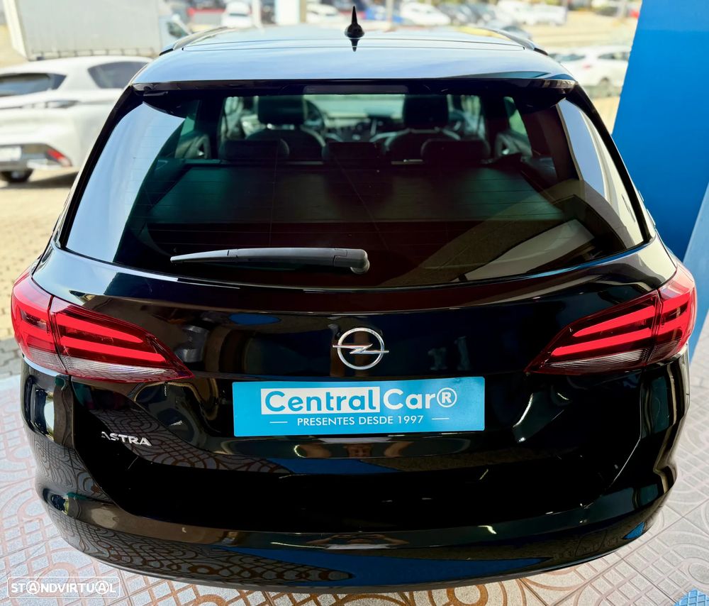 Opel Astra Sports Tourer 1.2 T Ultimate S/S - 11