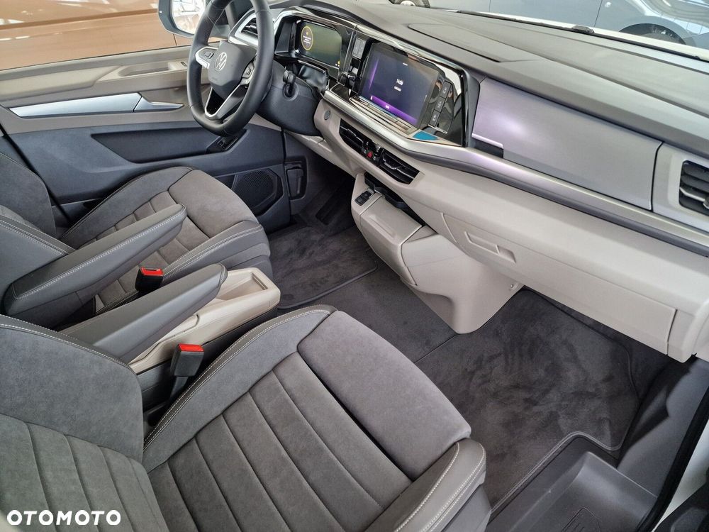 Volkswagen Multivan - 22