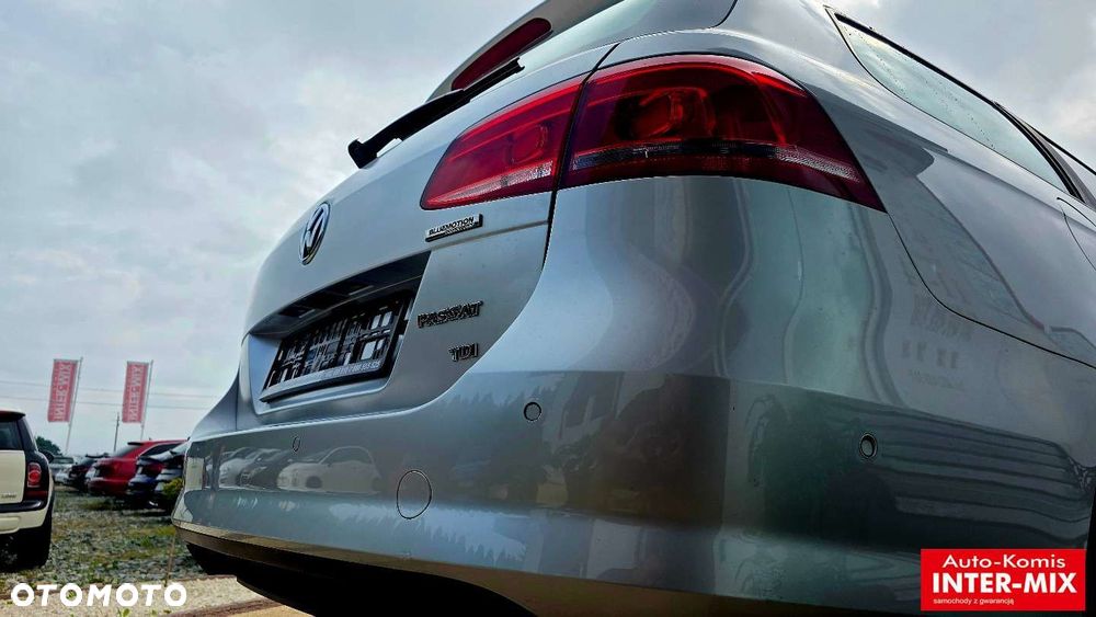 Volkswagen Passat - 16