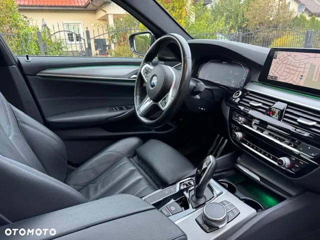 BMW Seria 5 530e iPerformance xDrive - 12