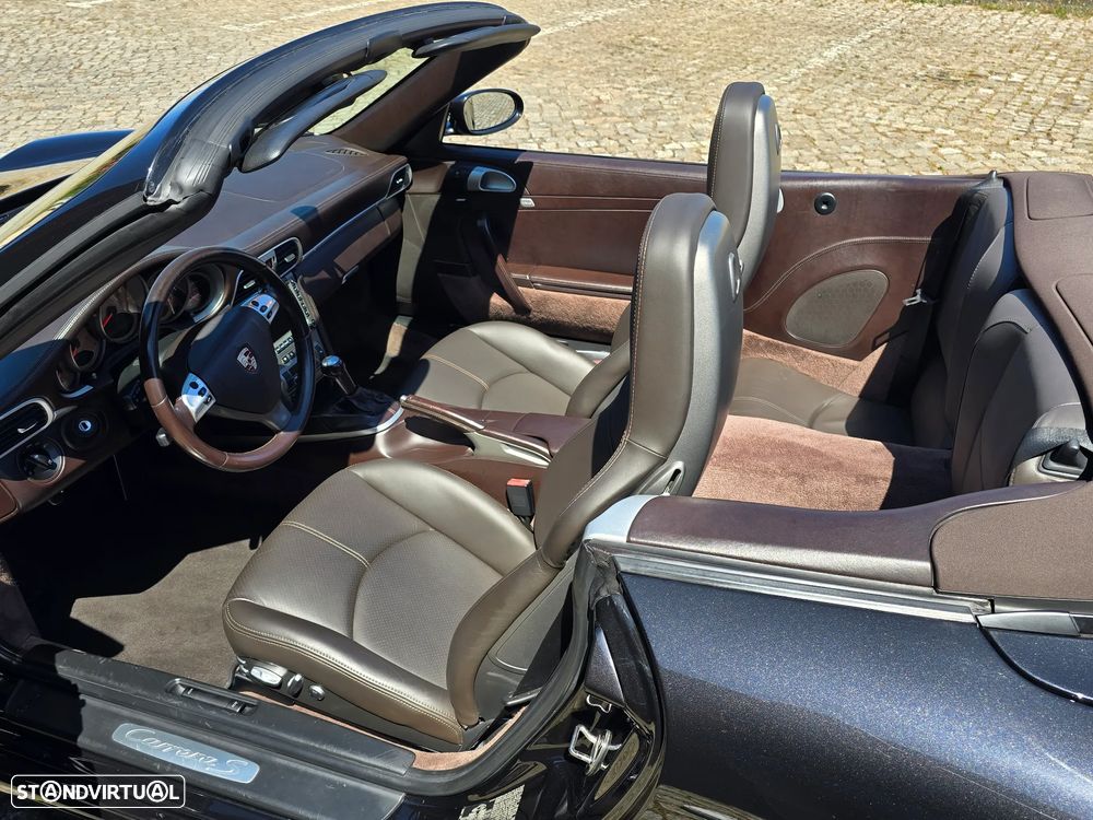 Porsche 911 (997) Carrera S Cabriolet - 7