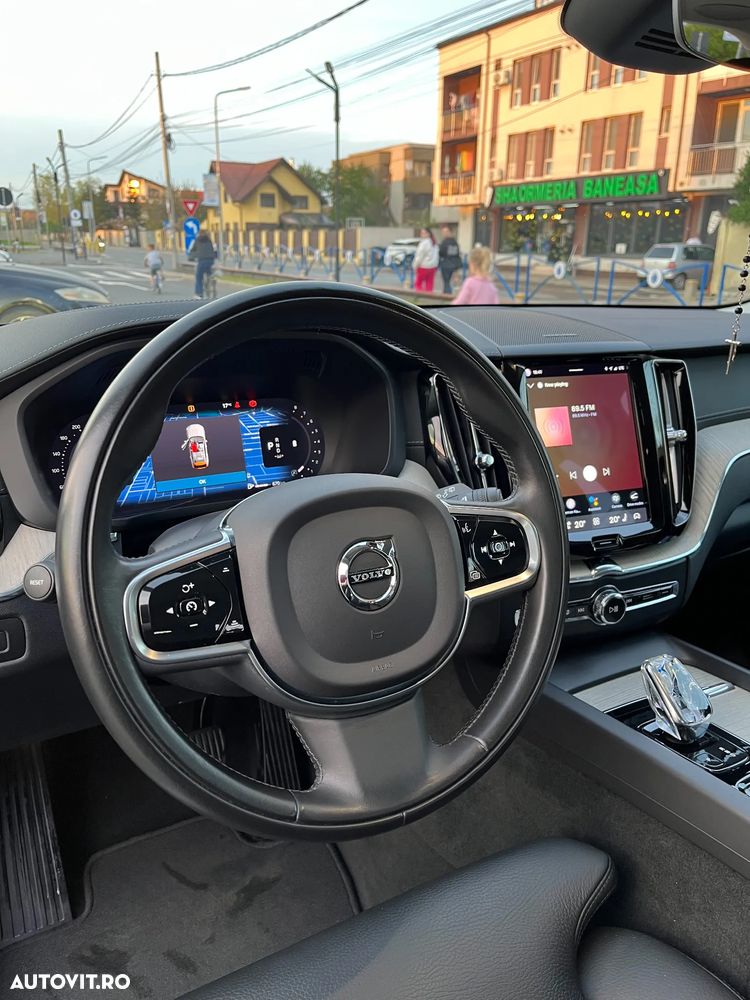 Volvo XC 60 B4 MHEV Inscription - 5