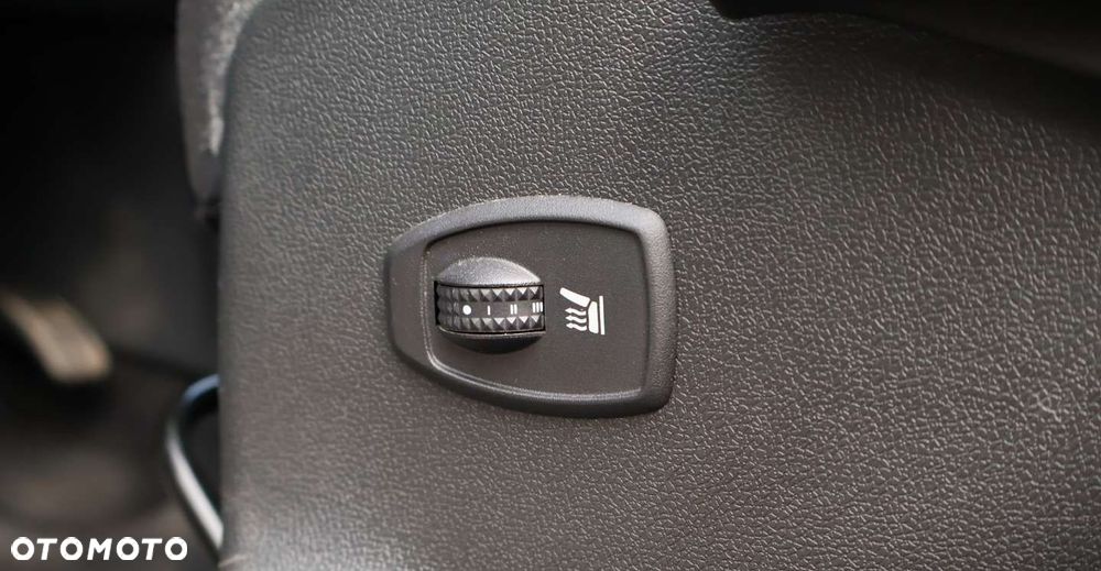 Renault Grand Scenic - 16