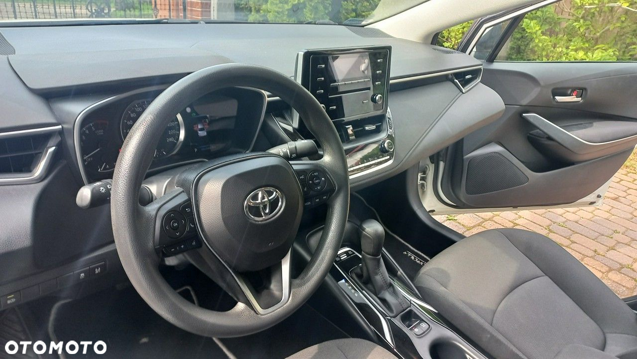 Toyota Corolla - 28