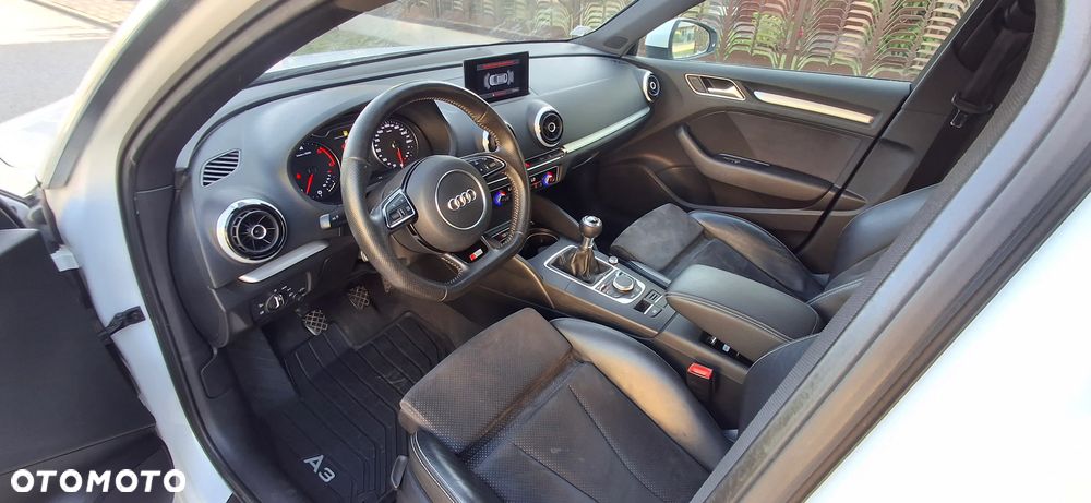 Audi A3 Sportback 2.0 TDI (clean diesel) S line Sportpaket - 14