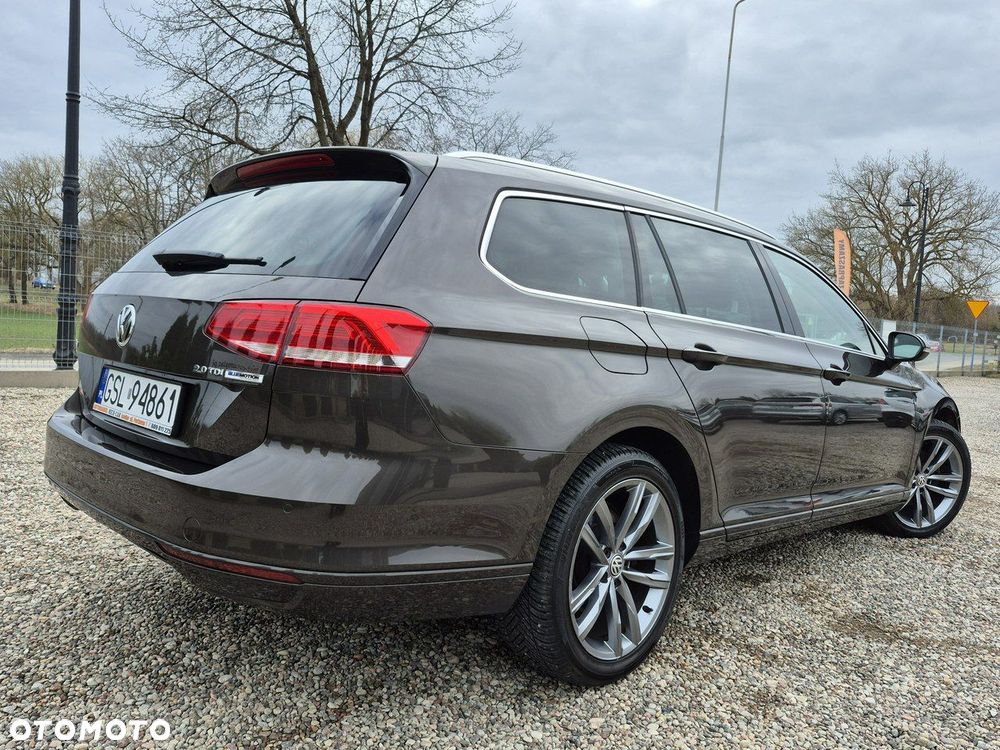 Volkswagen Passat - 2