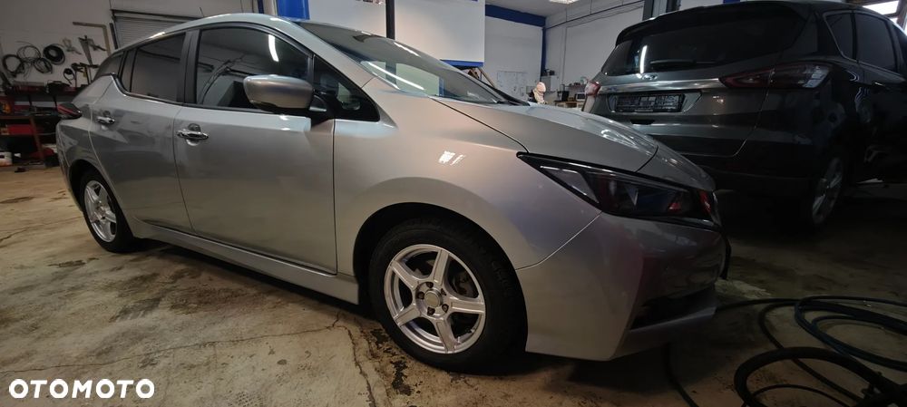 Nissan Leaf 40 kWh N-CONNECTA - 1