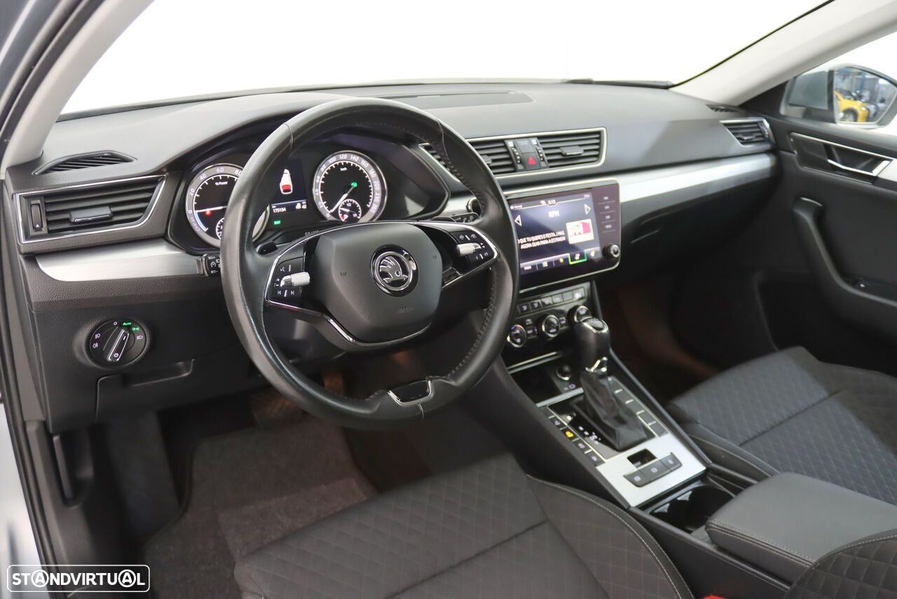 Skoda Superb Break 1.4 TSI iV Ambition DSG - 3