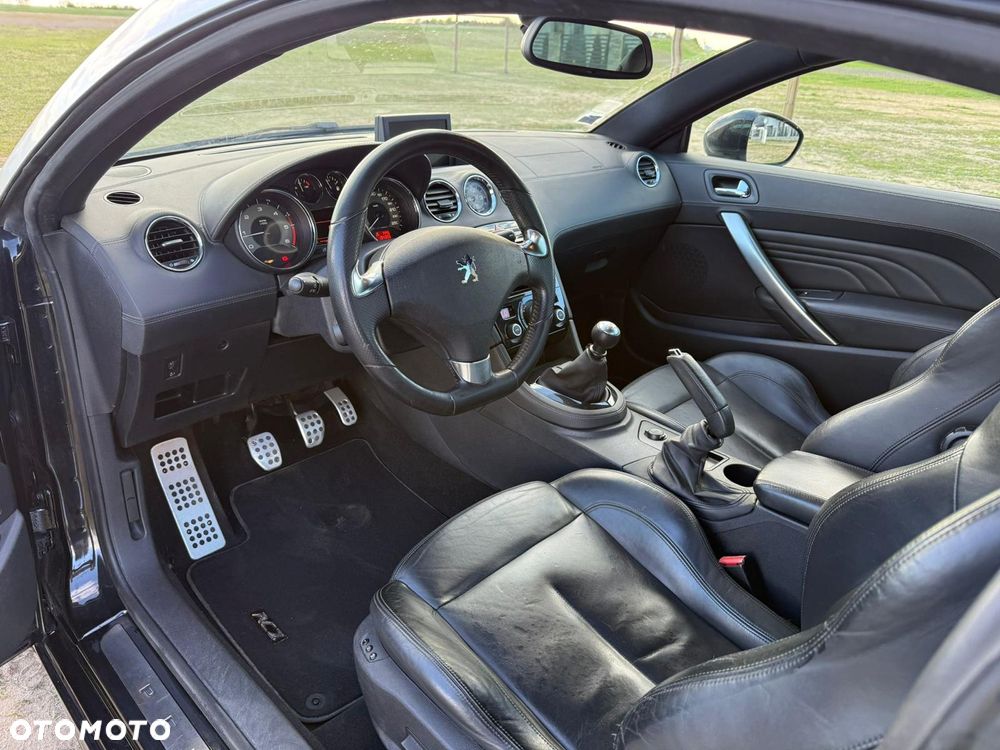 Peugeot RCZ 2.0 HDi FAP 160 Red Carbon - 34