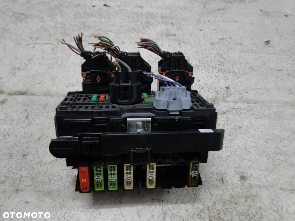 PEUGEOT CITROEN MODUŁ STEROWNIK BSM SKRZYNKA BEZPIECZNIKÓW 1.6HDI EUROPA - 1