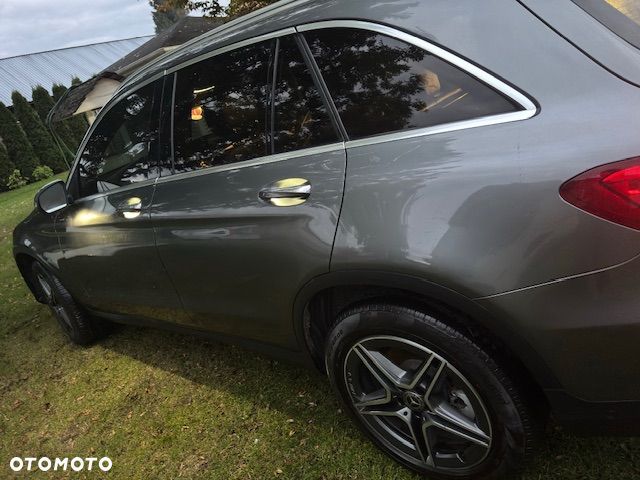 Mercedes-Benz GLC - 25
