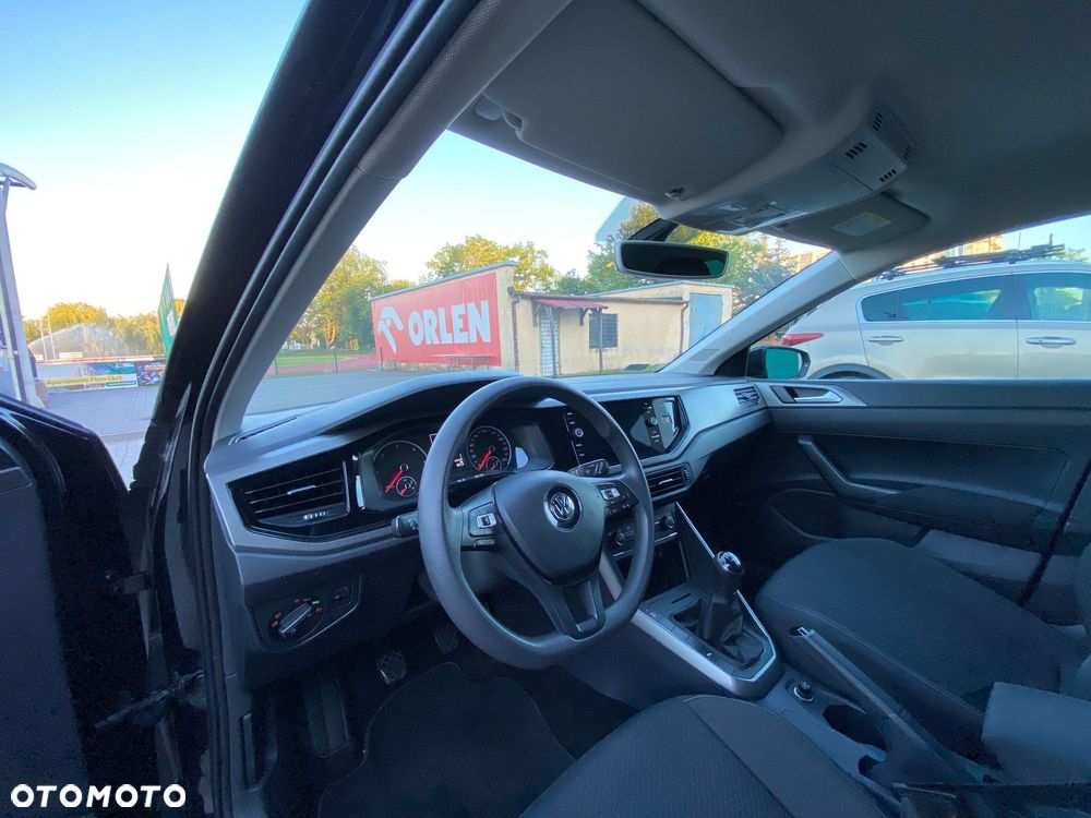 Volkswagen Polo 1.6 TDI SCR Highline - 9
