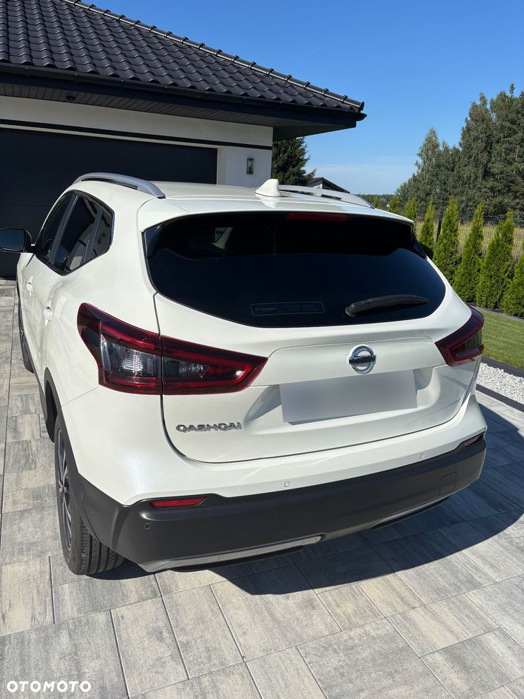 Nissan Qashqai 1.3 DIG-T N-Connecta DCT - 16