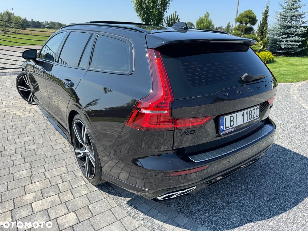 Volvo V60 D3 R-Design - 14