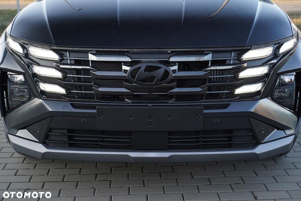 Hyundai Tucson 1.6 T-GDi HEV Executive 2WD - 25