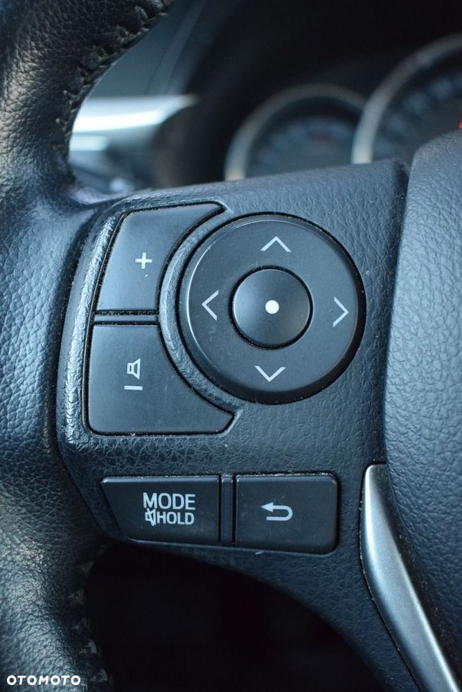 Toyota Corolla 1.6 Premium EU6 - 18