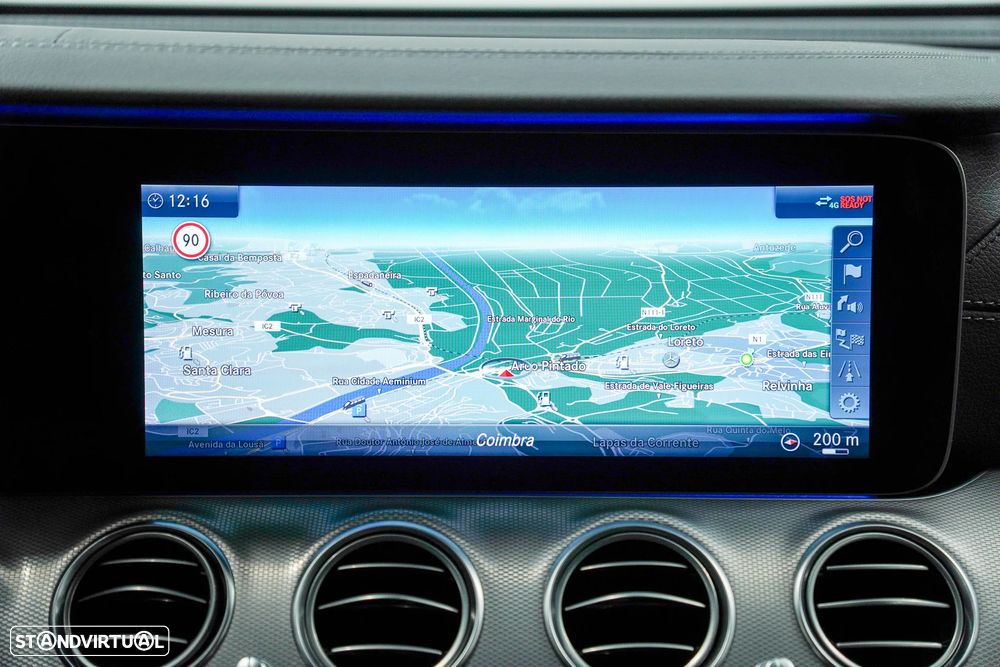 Mercedes-Benz E 300 d AMG designo 7L - 33