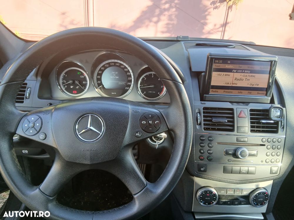 Mercedes-Benz C - 5