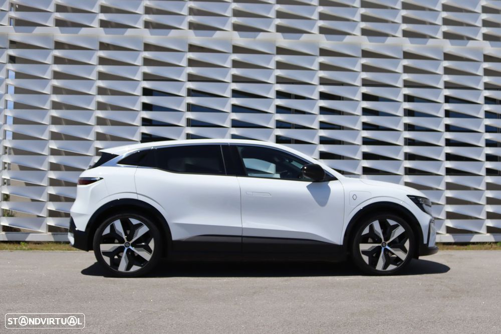 Renault Mégane E-Tech - 4