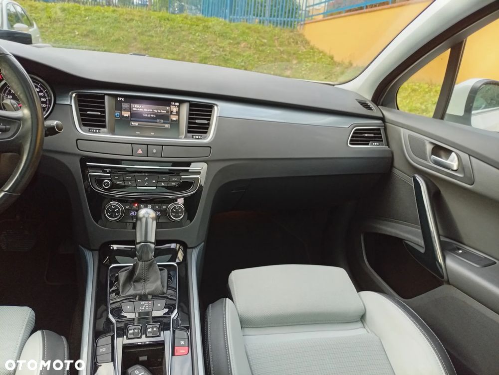 Peugeot 508 RXH BlueHDi 180 EAT6 Stop&Start - 29