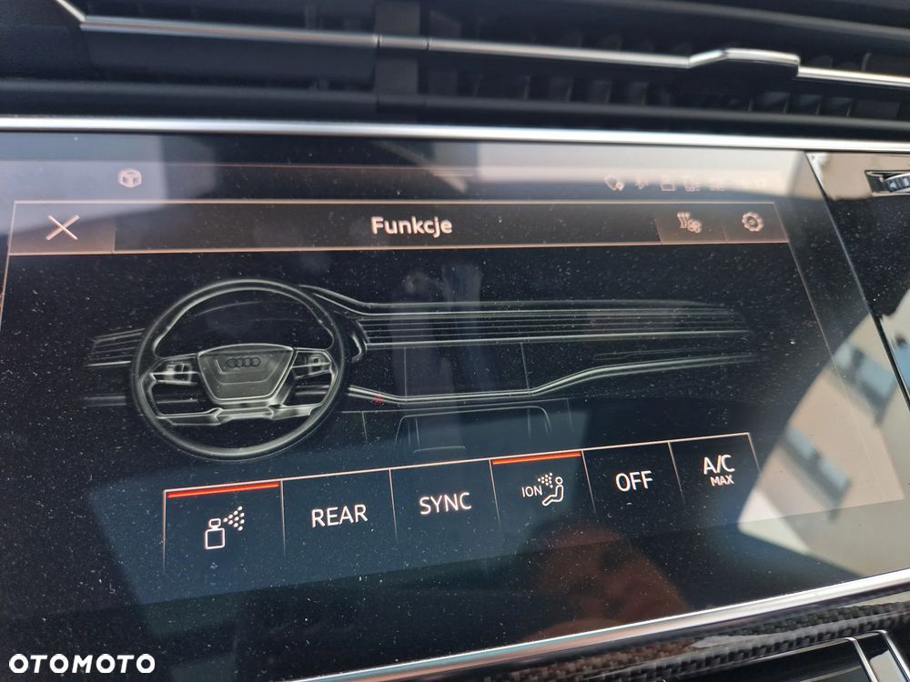 Audi SQ8 - 16
