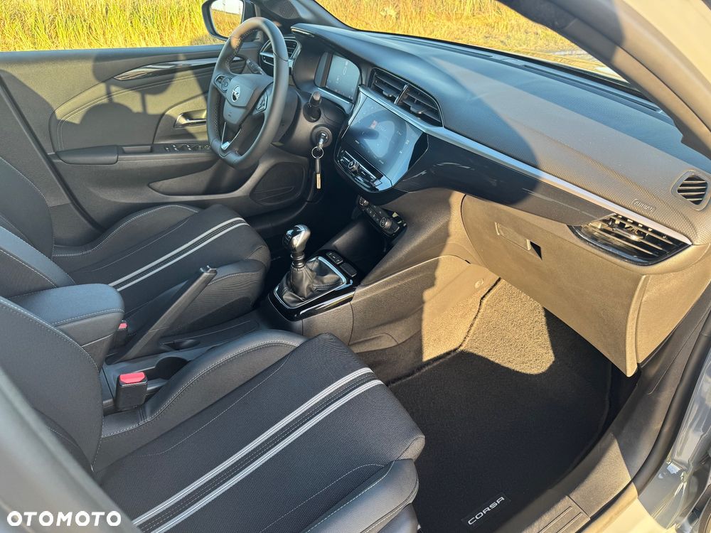 Opel Corsa 1.2 Direct Injection Turbo Start/Stop GS Line - 17