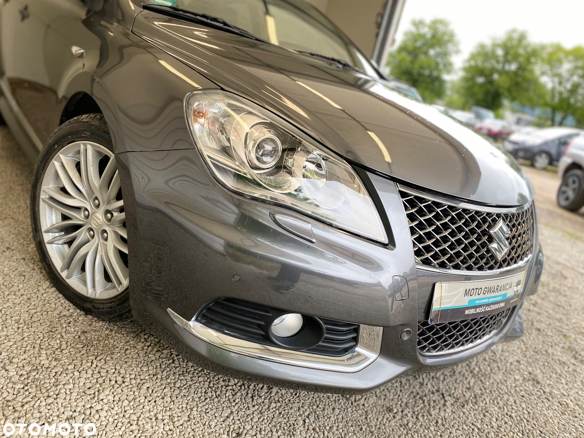 Suzuki Kizashi 2.4 Sport 4WD CVT - 19