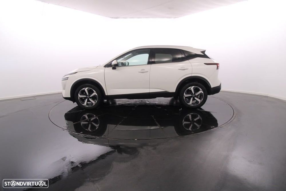 Nissan Qashqai 1.3 DIG-T N-Connecta LED+SKY - 3