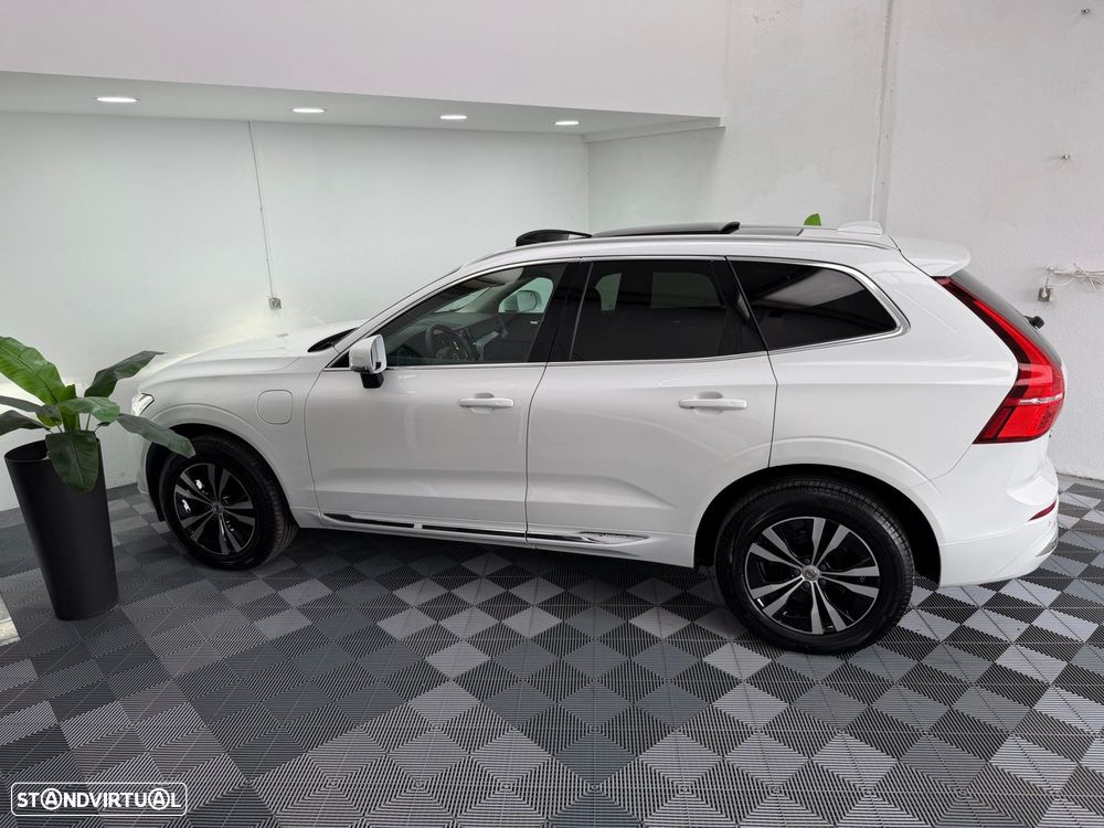 Volvo XC 60 2.0 T6 PHEV Inscription Expression AWD - 3