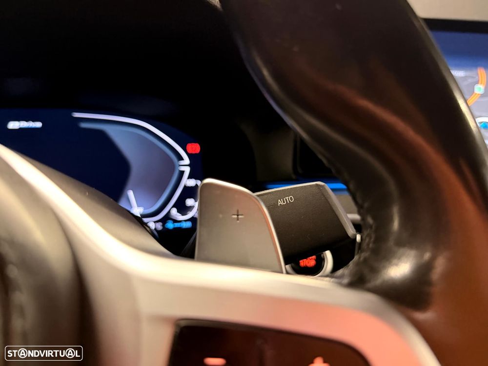 BMW 520 e Pack M - 21