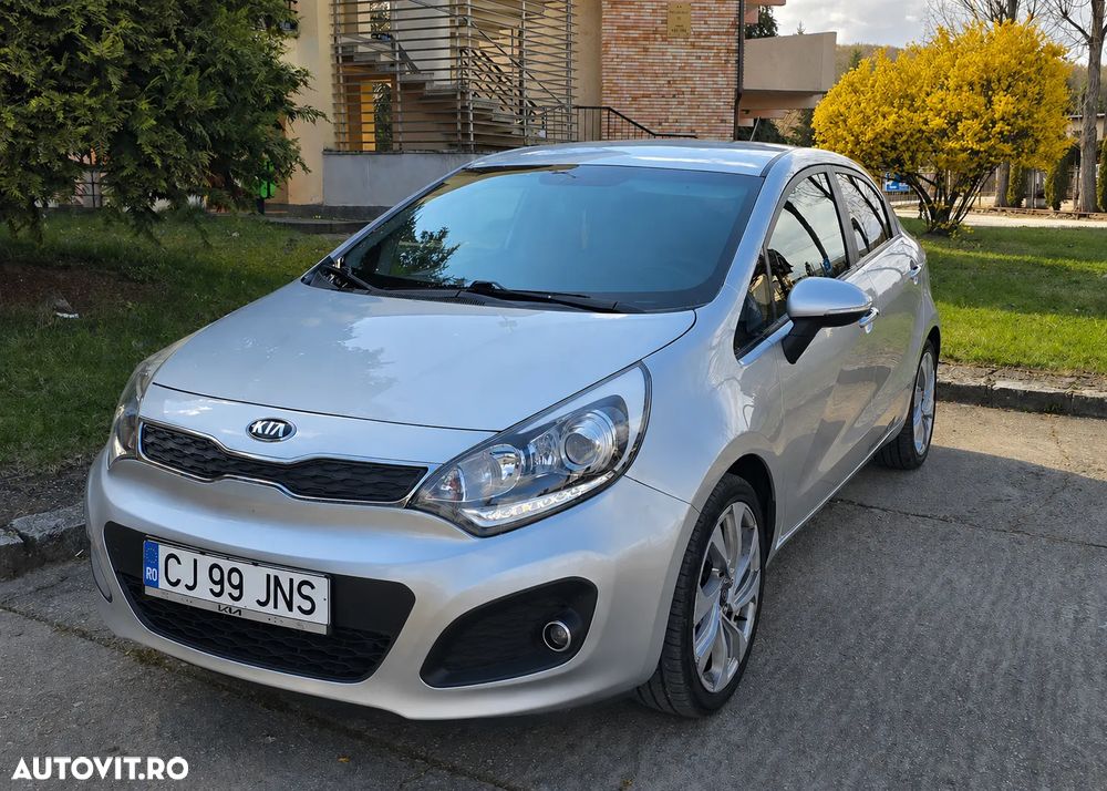 Kia Rio 1.1 CRDI Dream Team Edition - 1