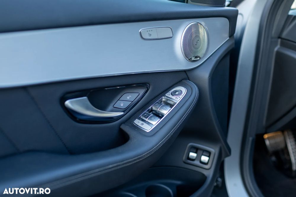 Mercedes-Benz GLC Coupe 300 e 4MATIC - 16