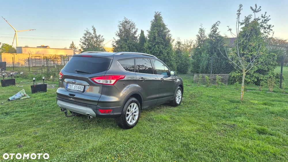 Ford Kuga 2.0 TDCi 2x4 Titanium - 7