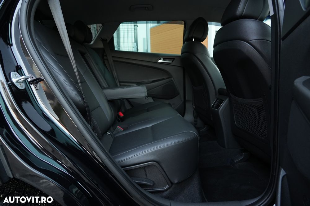 Hyundai Tucson 2.0 CRDI 4WD Automatik Premium - 21