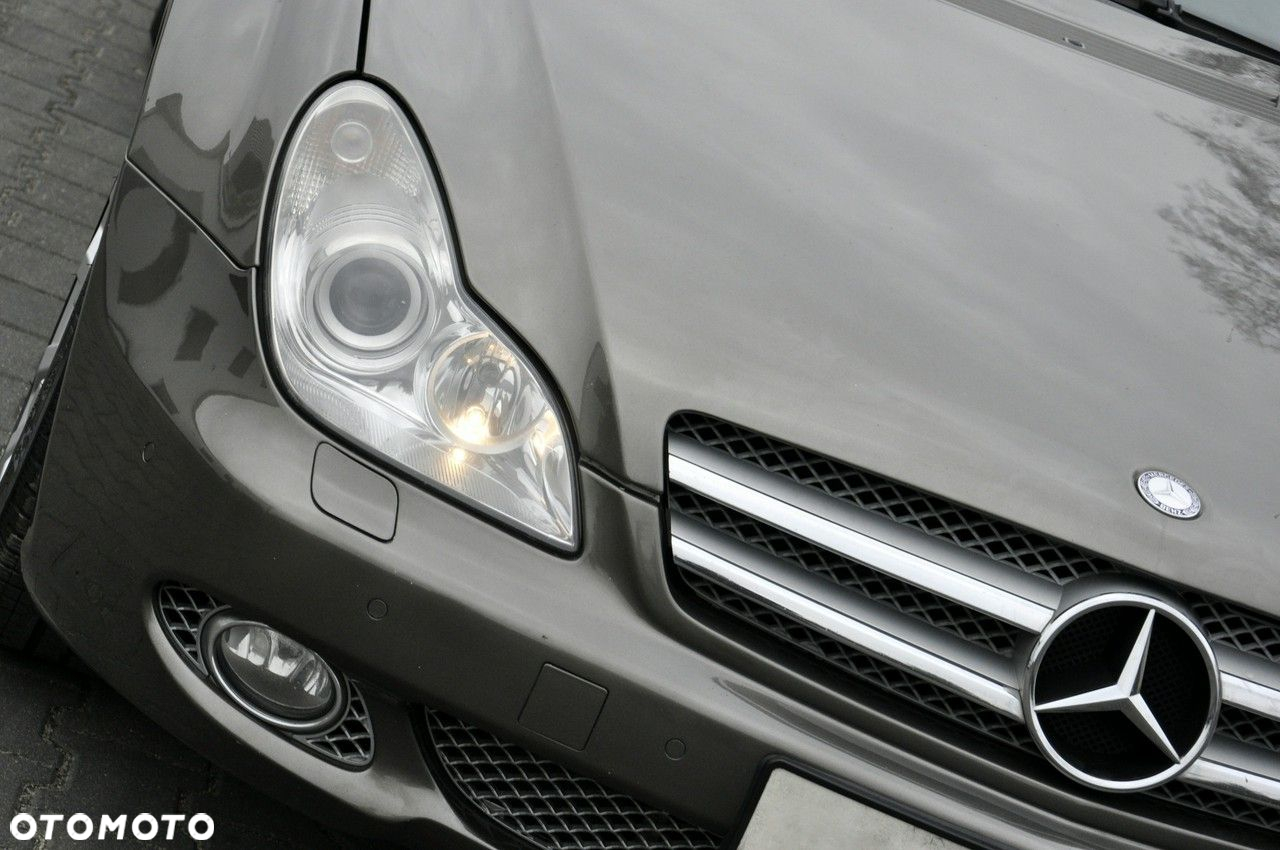 Mercedes-Benz CLS - 23