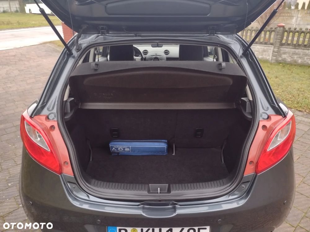 Mazda 2 1.3 MZR Active - 21