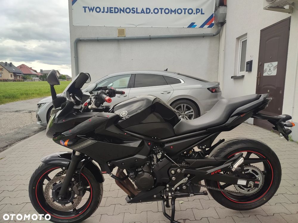 Yamaha XJ - 2