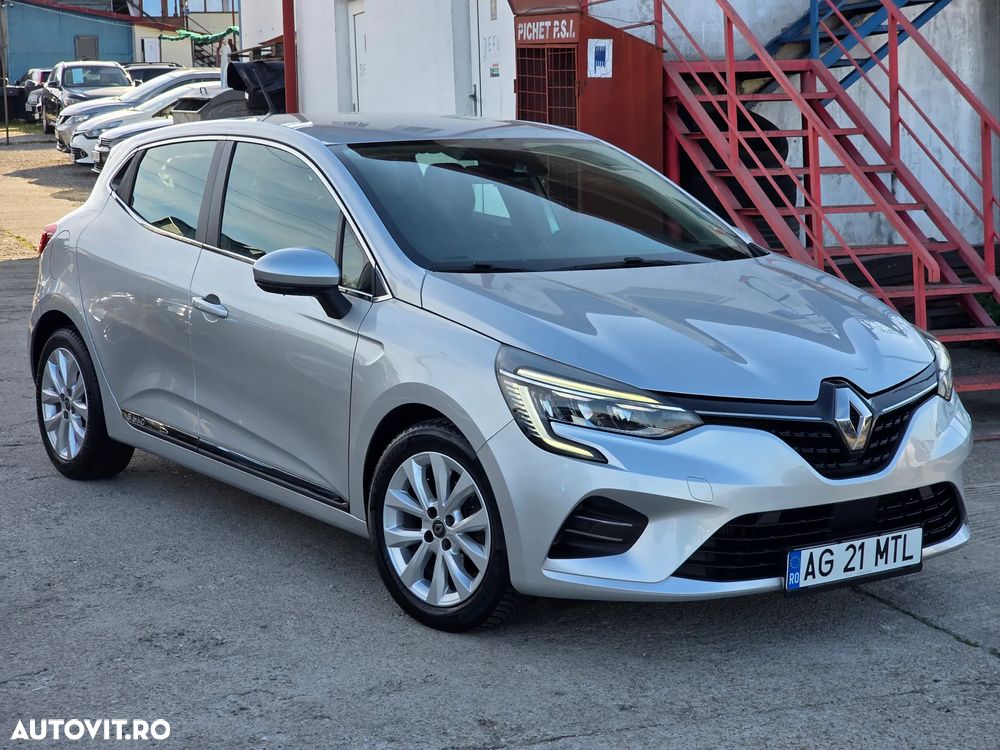 Renault Clio TCe 100 INTENS - 3