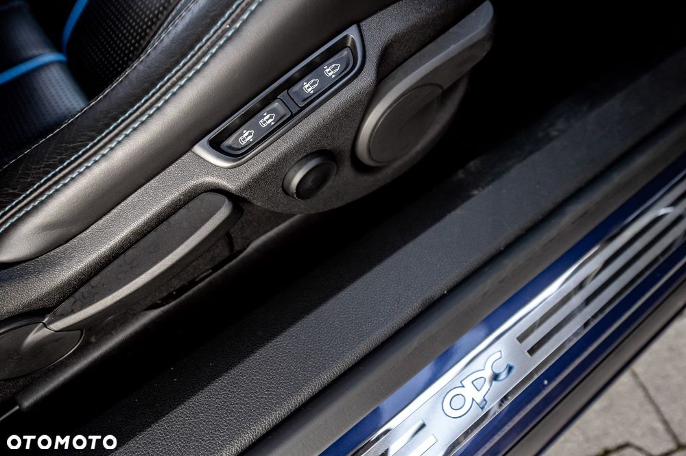 Opel Astra OPC Start/Stop - 27