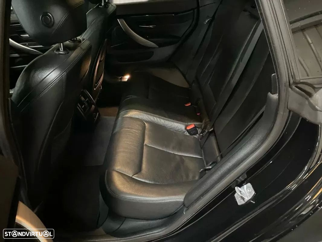 BMW 435 Gran Coupé i xDrive Pack M - 17