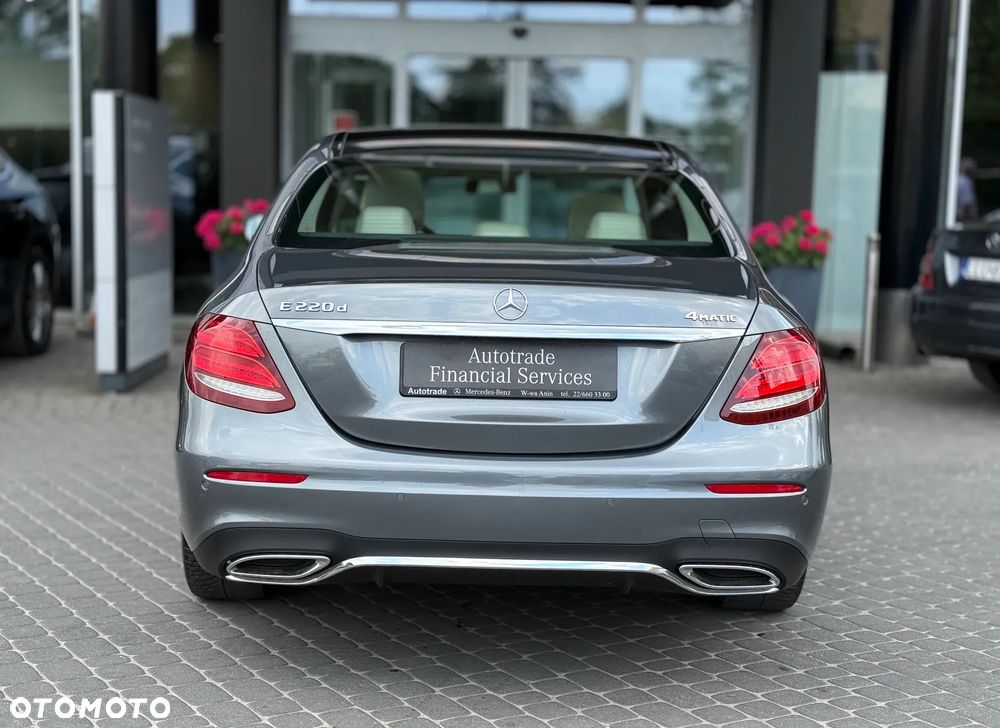 Mercedes-Benz Klasa E 220 d 9G-TRONIC AMG Line - 5