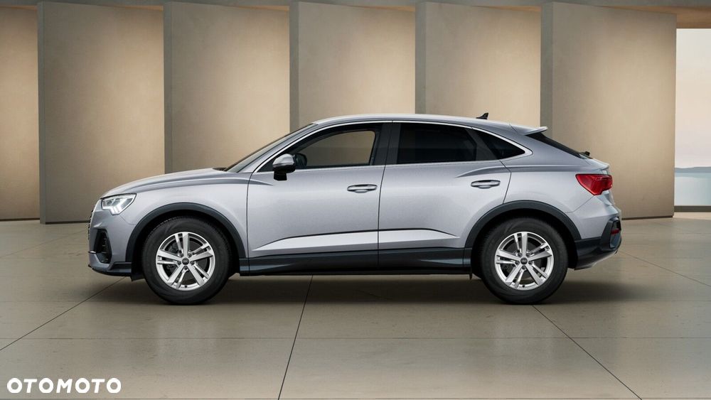 Audi Q3 Sportback - 3