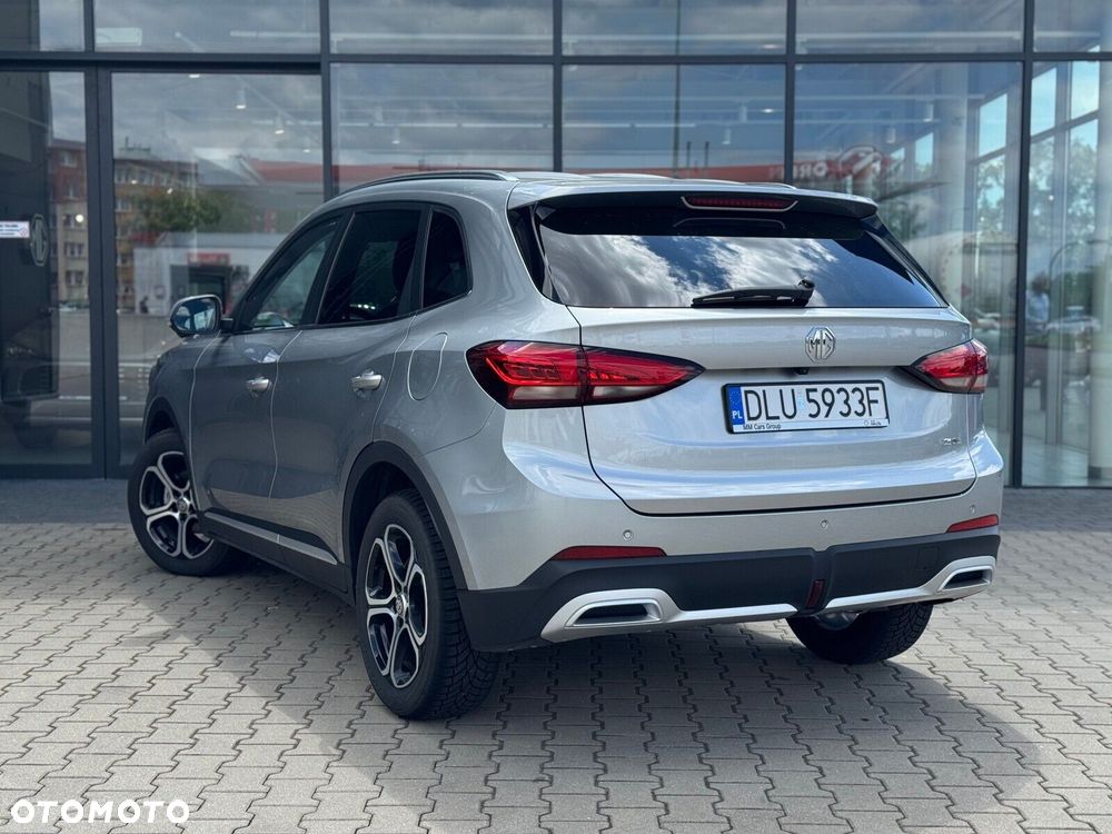 MG ZS - 7