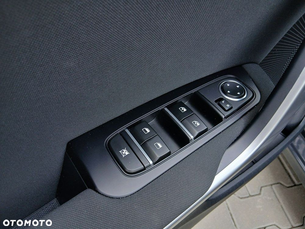 Kia Ceed 1.5 T-GDI M - 14