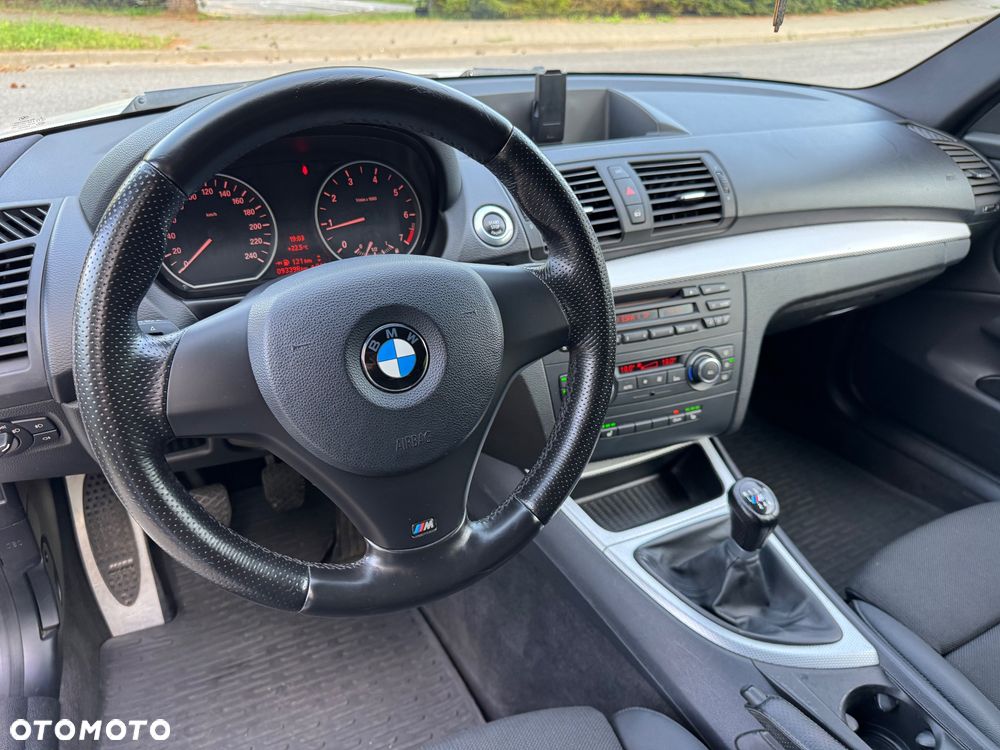 BMW Seria 1 - 15