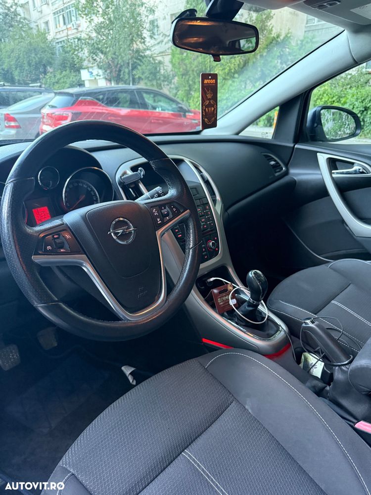 Opel Astra - 3